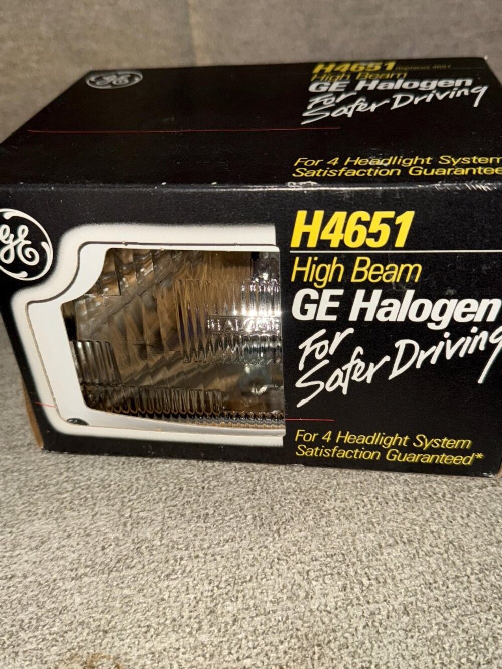 HIGH BEAM Headlight Bulb Base GE Lighting Halogen Whiter H4651 New Old Stock